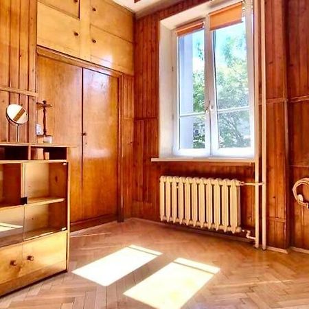 Studio Retro Next To The Market Square In Krakow Apartment Екстериор снимка