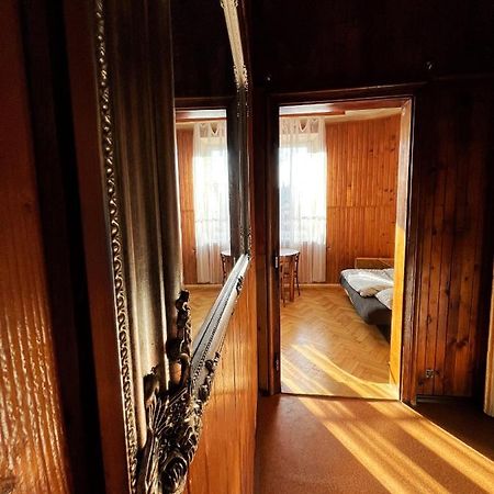 Studio Retro Next To The Market Square In Krakow Apartment Екстериор снимка